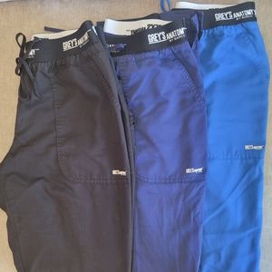 Grey's Anatony Barco Active scrubs